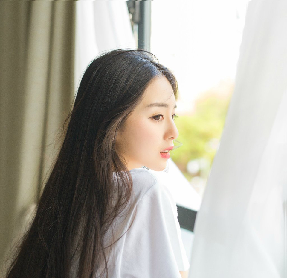 可进可出，若即若离，可爱可怨，可聚而不会散，才是最天长地久的一种好朋友。